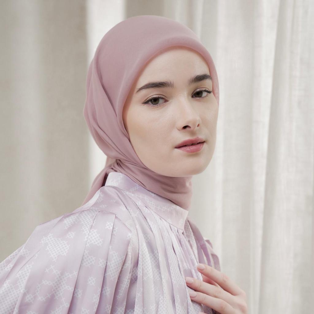 Paris Jepang Hijab Premium Segiempat Polos