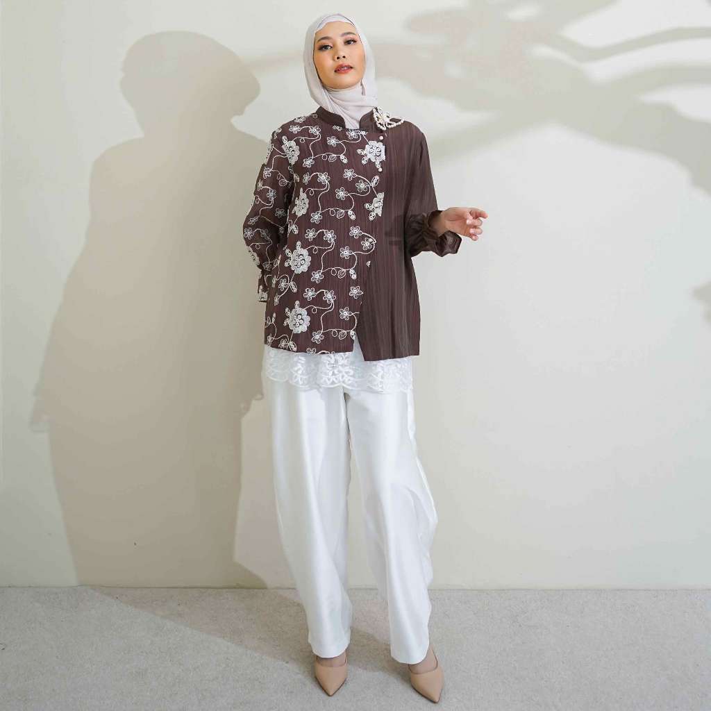 Atrisha Blouse