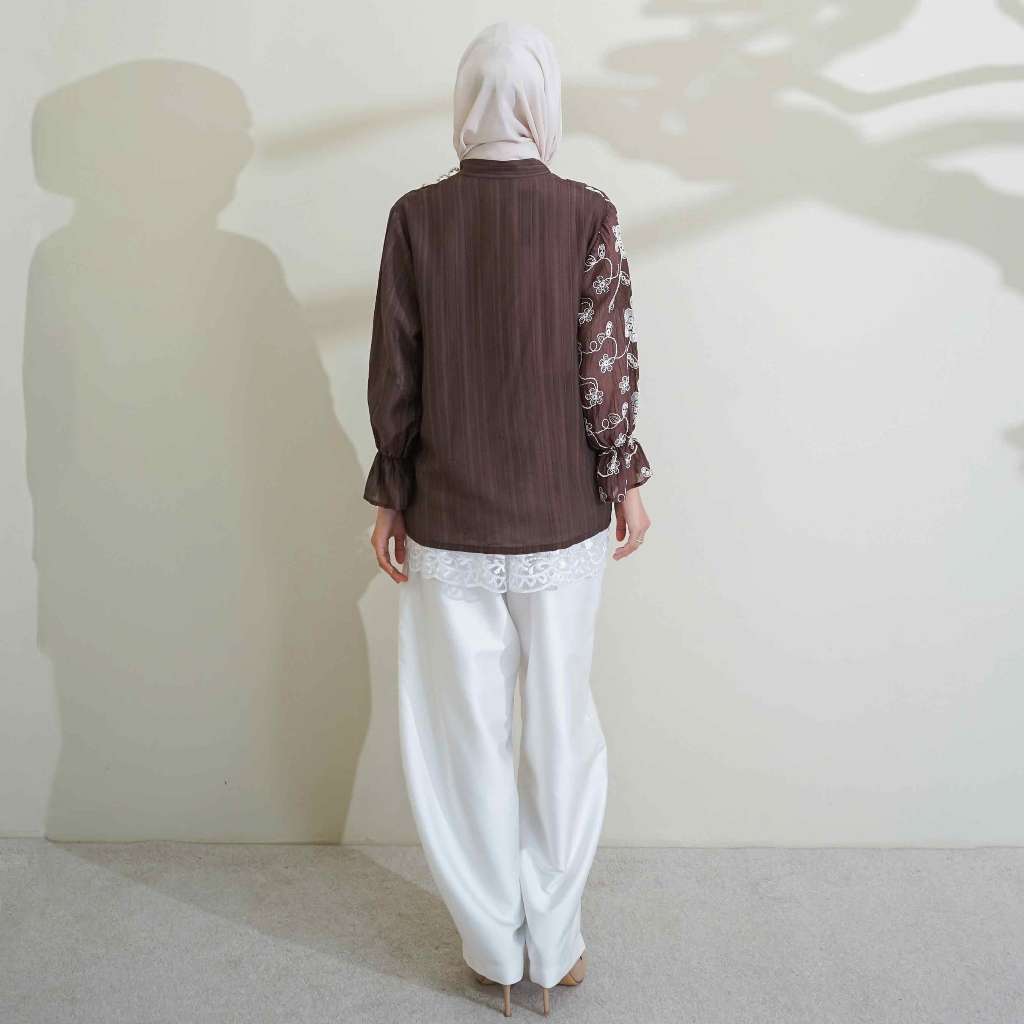Atrisha Blouse