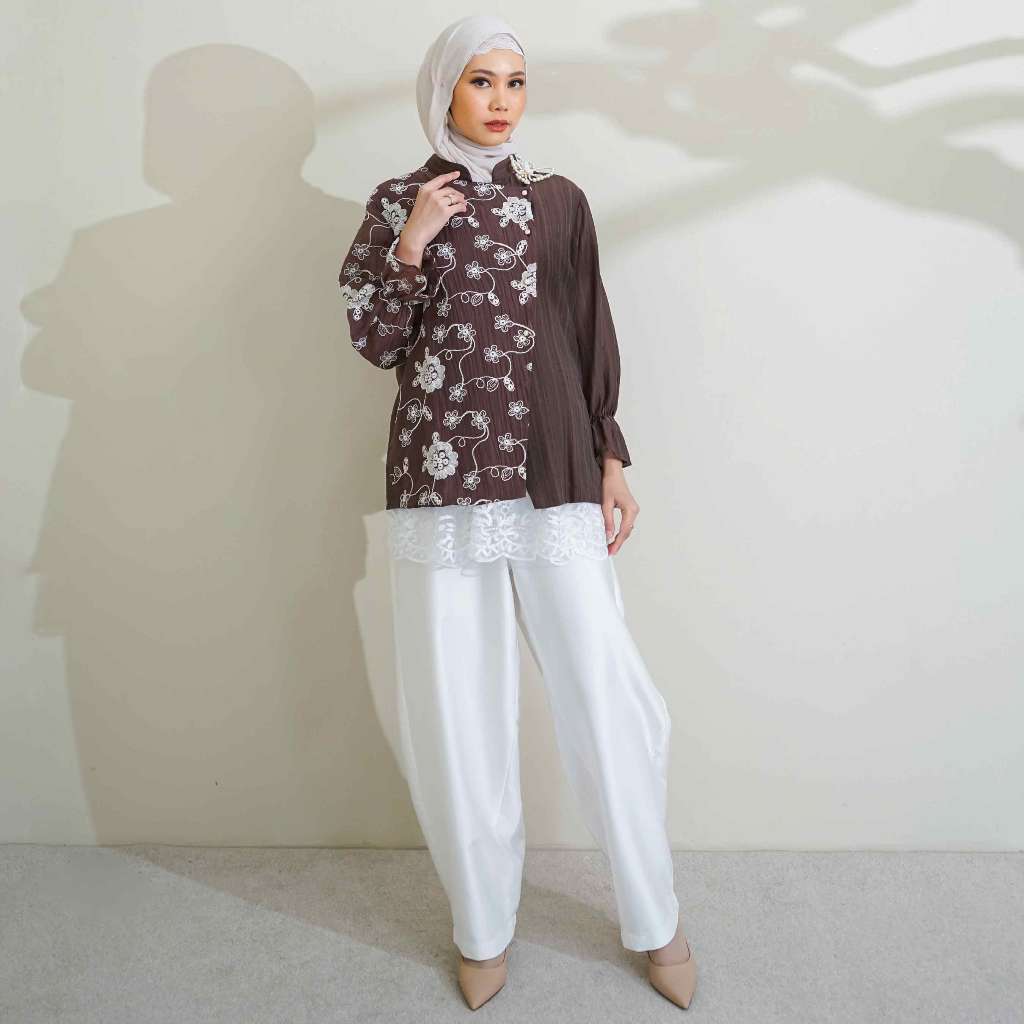 Atrisha Blouse