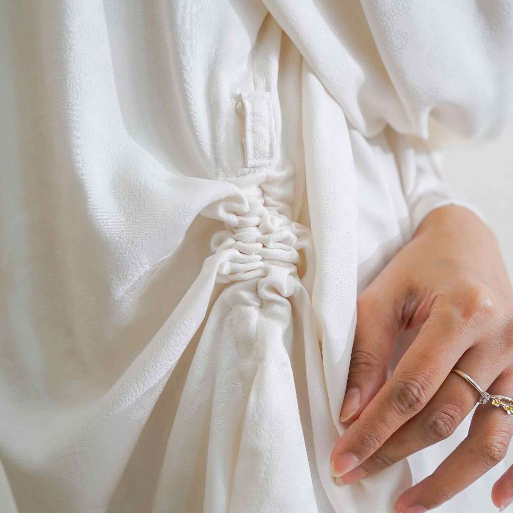 Alira Blouse