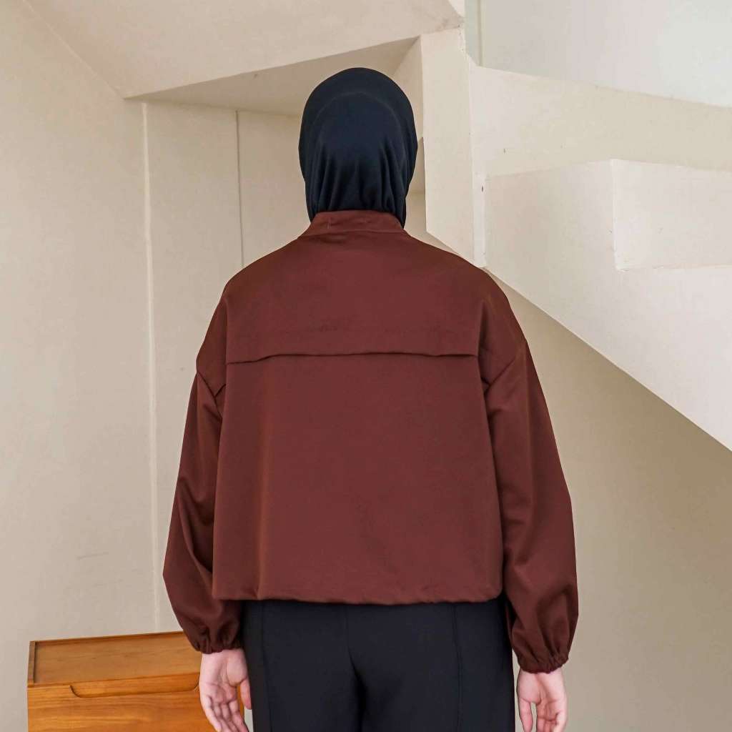 Shea Outer Krop