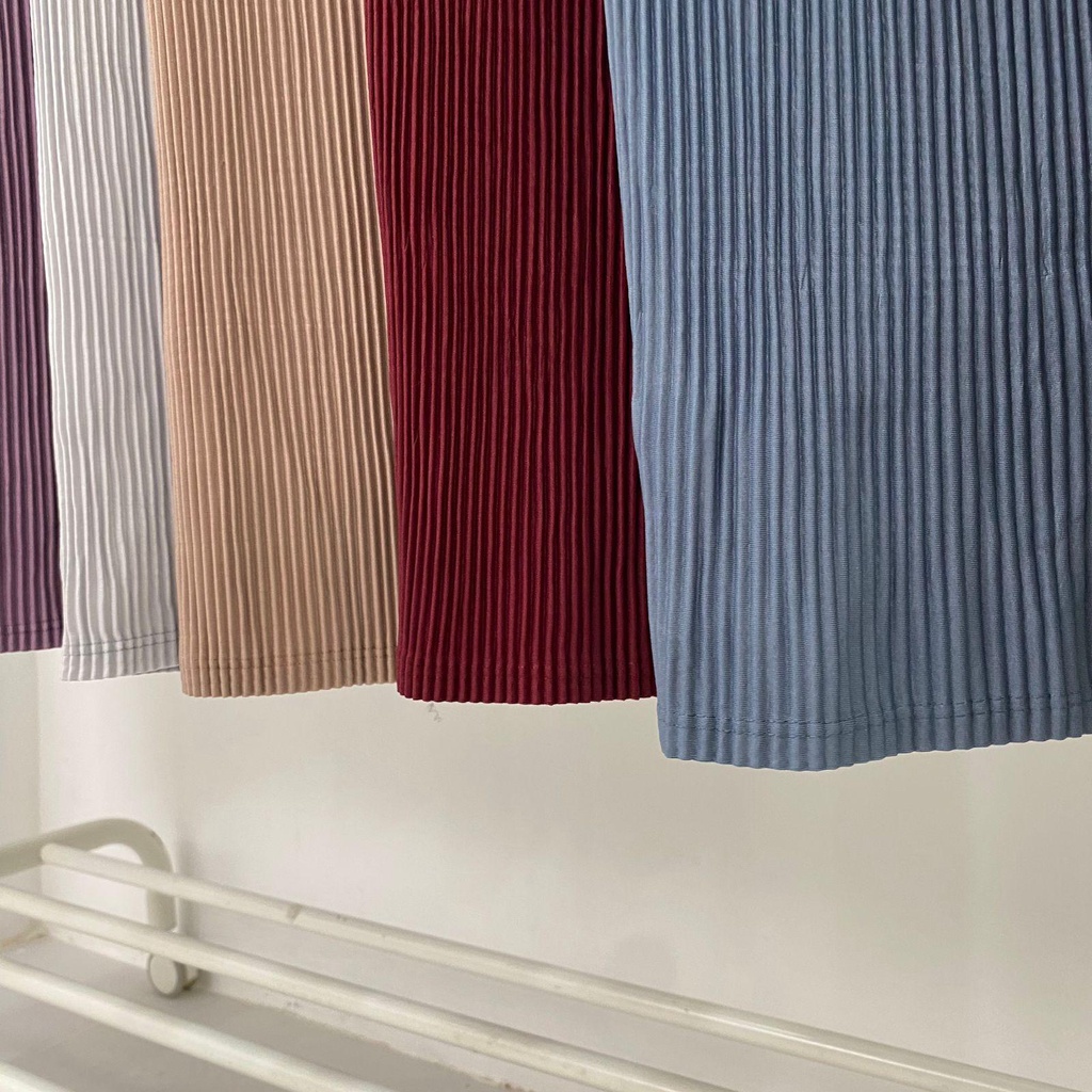 Bona Pleats Skirt