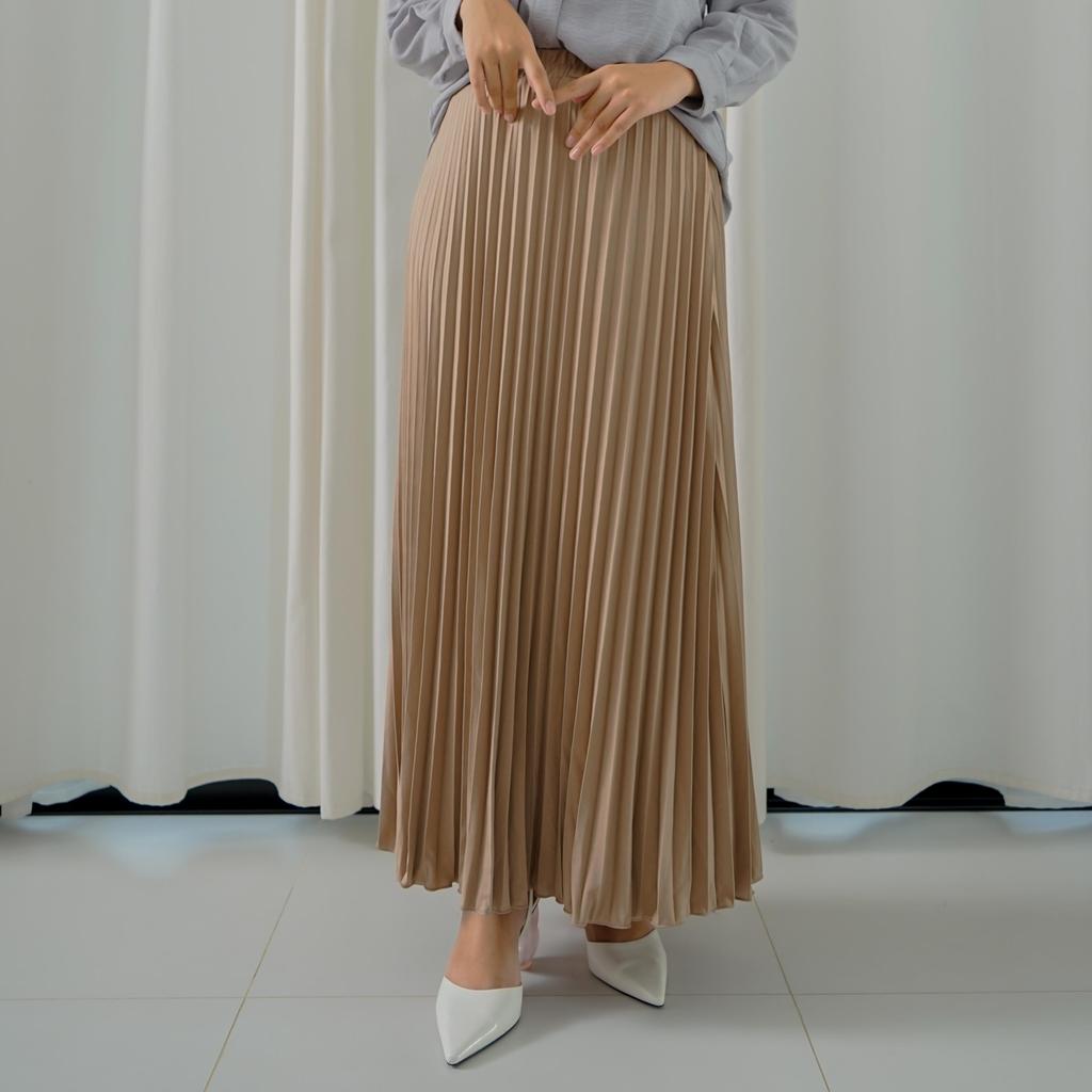 Rora Pleats Skirt Jumbo
