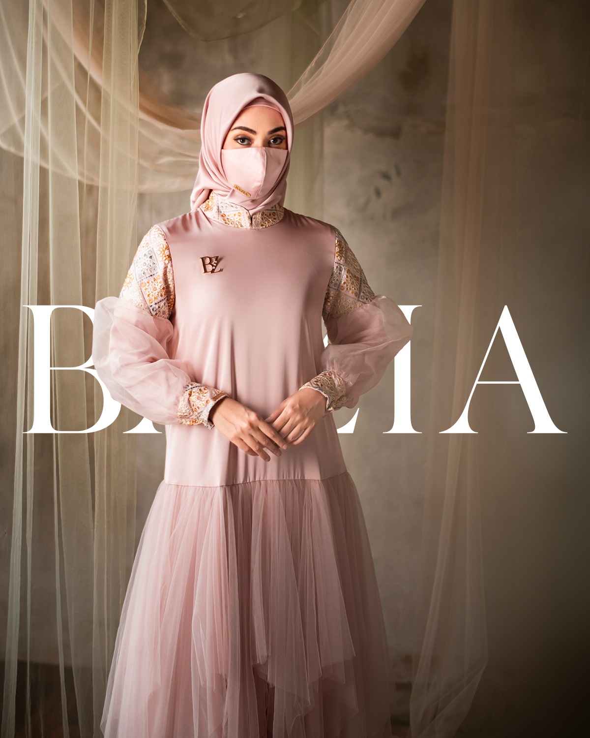 AORA DRESS