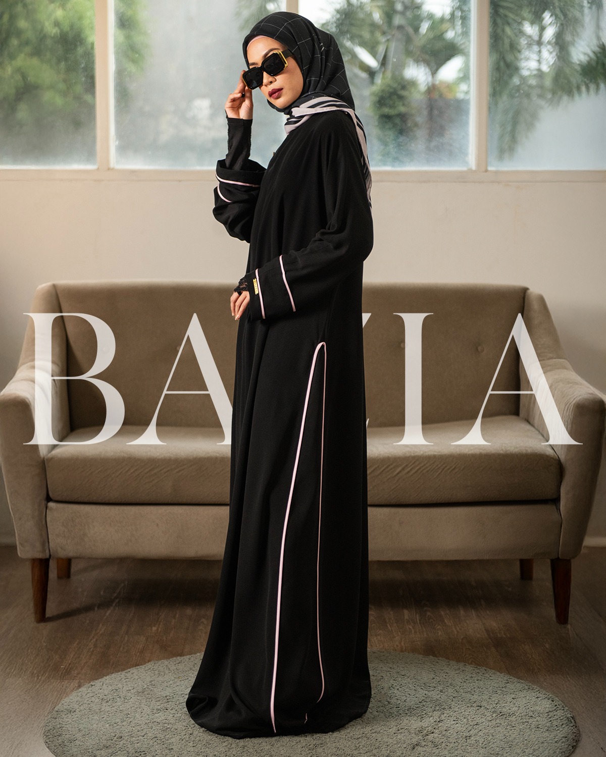 ⁠ ⁠AURELL ABAYA
