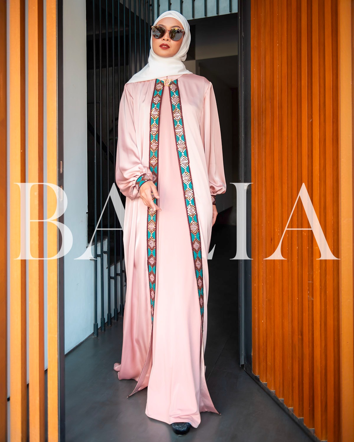 CLARA ABAYA OUTER SET WITH INNER