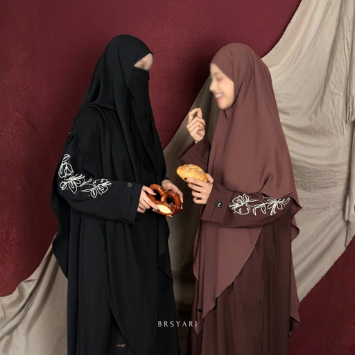 LAIBA ABAYA