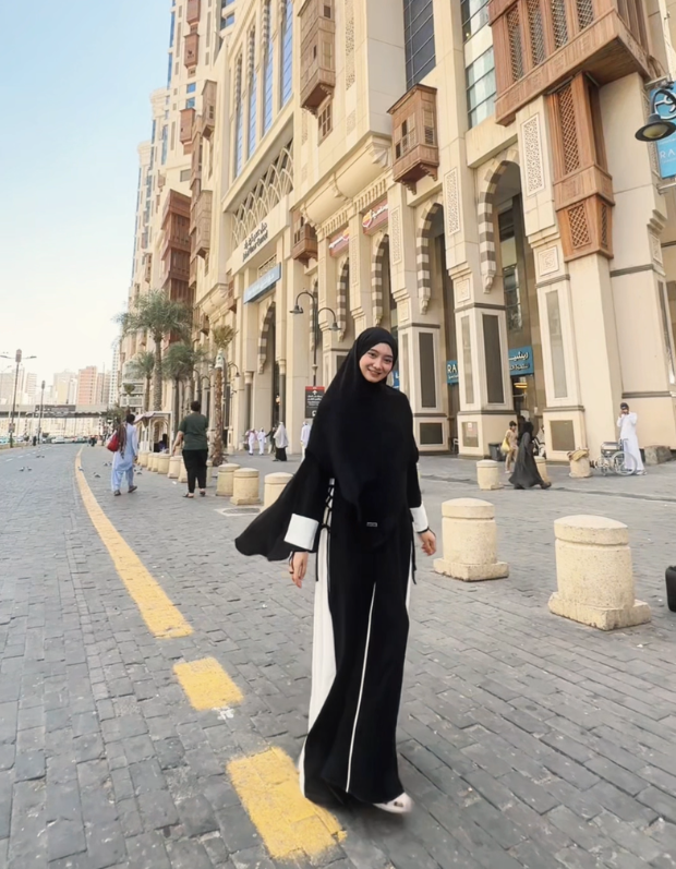 SAQIFAH ABAYA