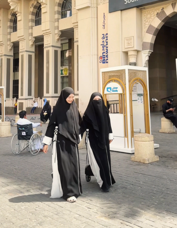 SAQIFAH ABAYA