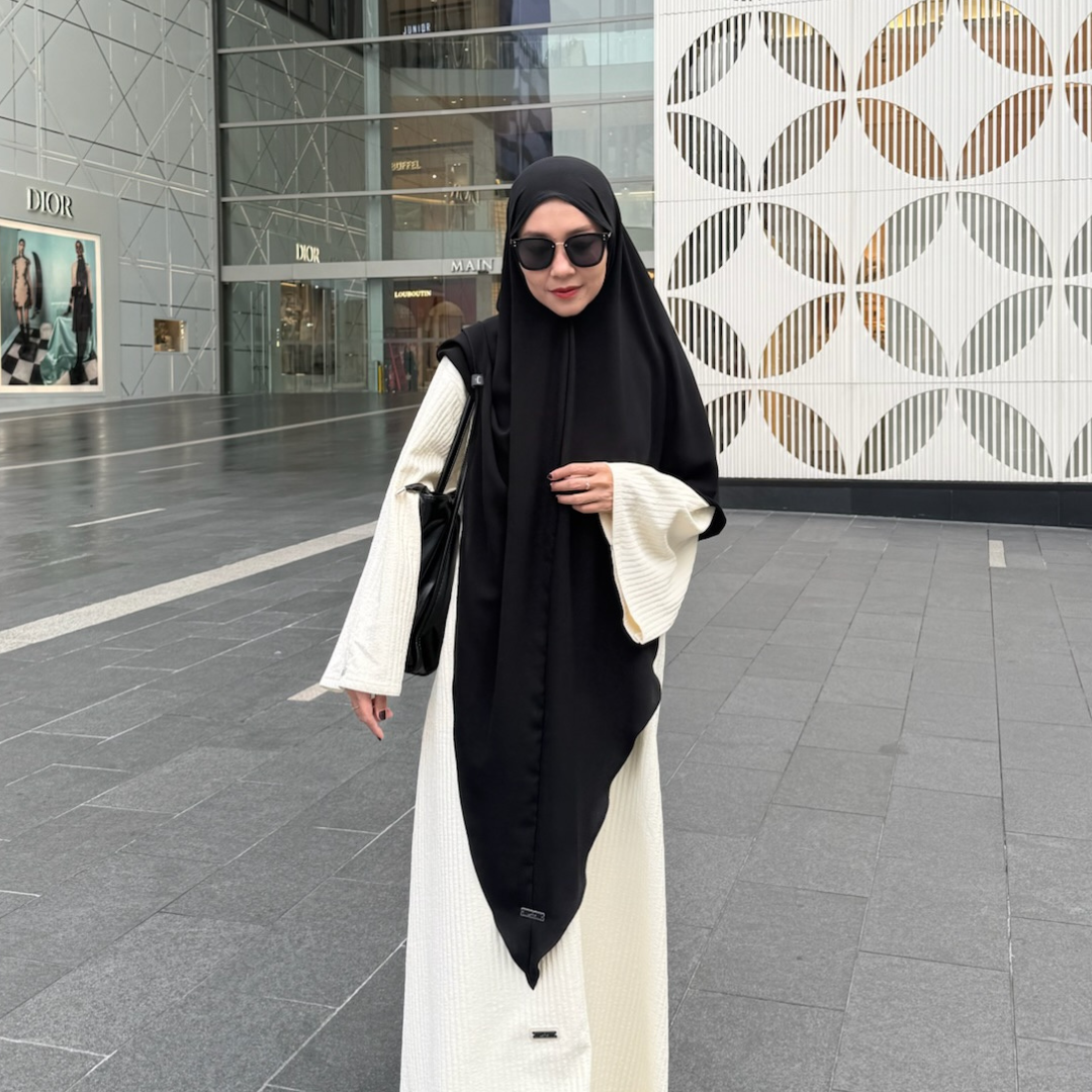 DAANIA KHIMAR