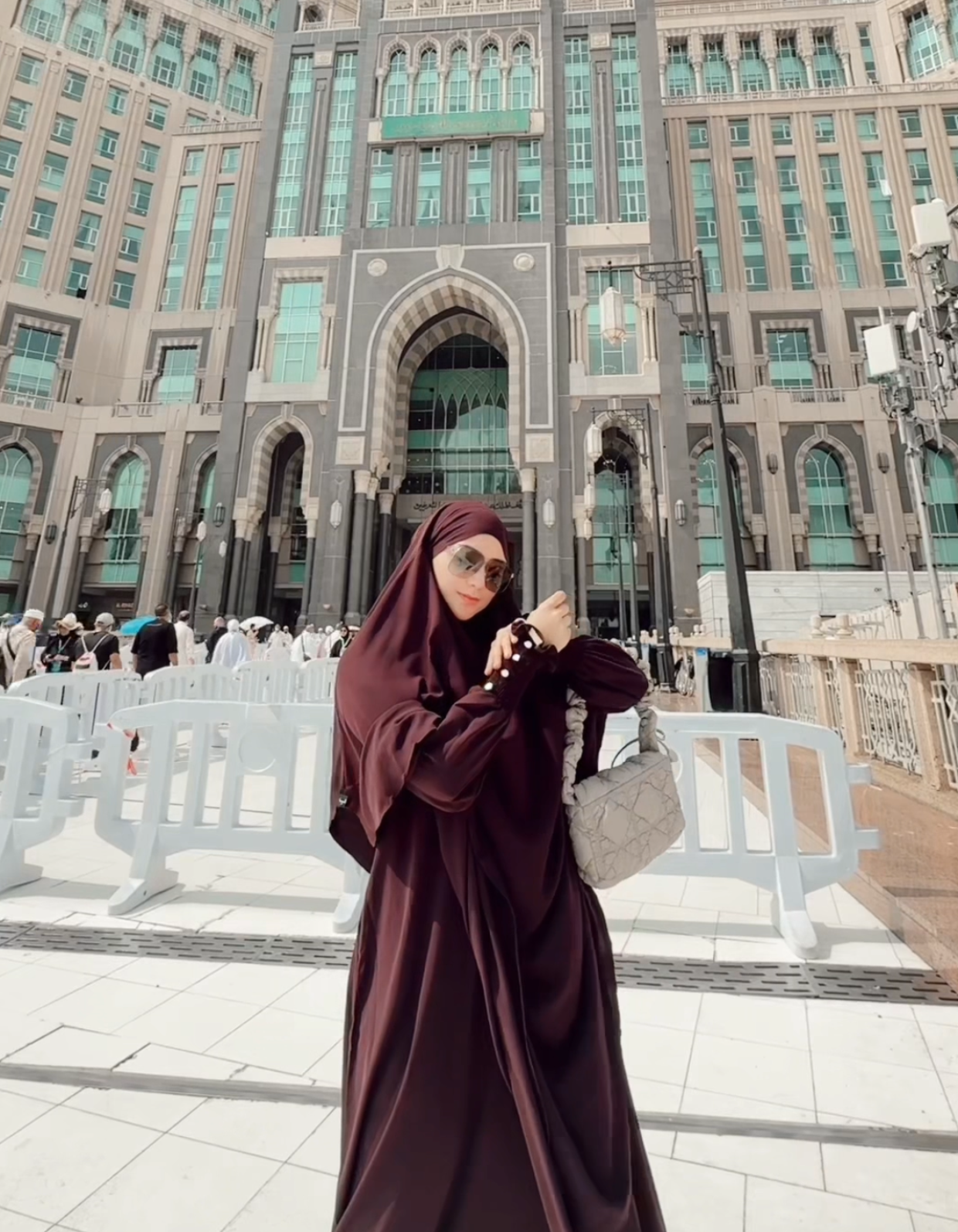 FATIMAH ABAYA