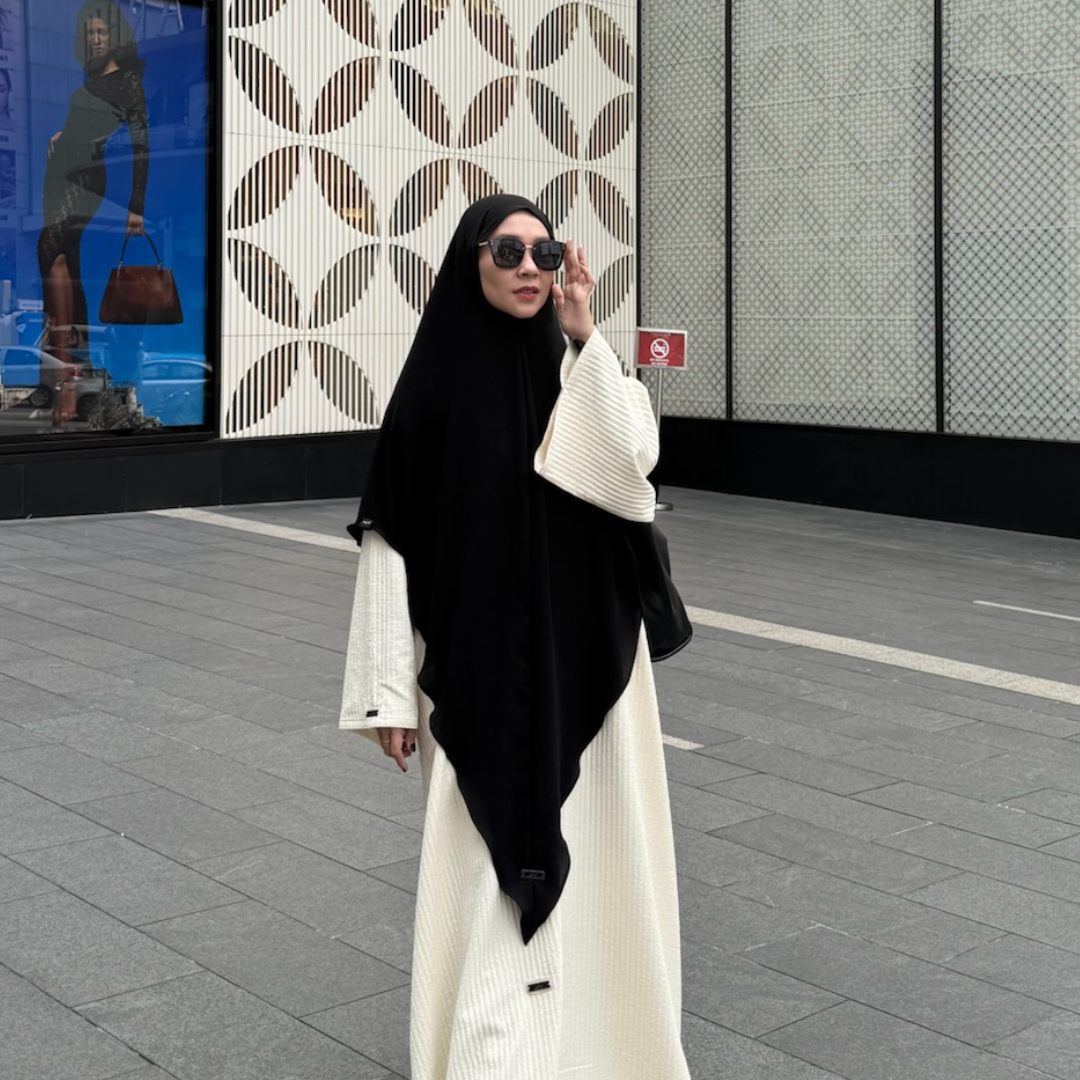 DAANIA KHIMAR