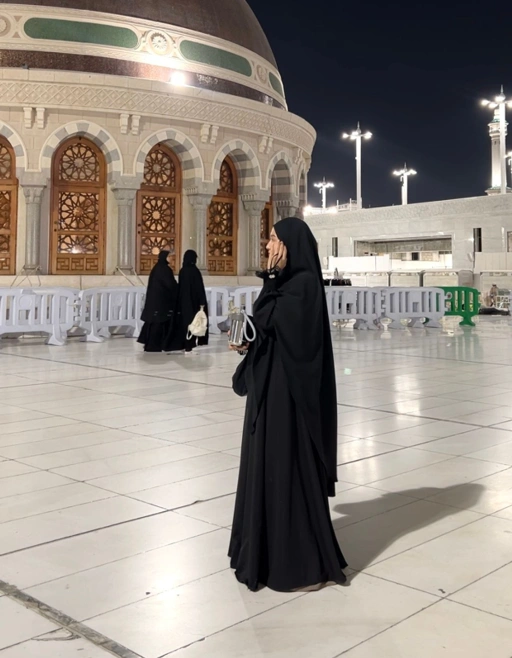 Image of PRE-ORDER ALIYAH ABAYA
