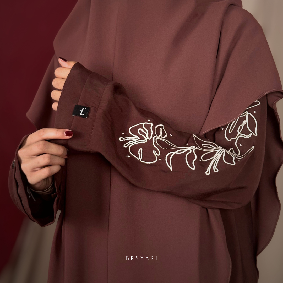 LAIBA ABAYA