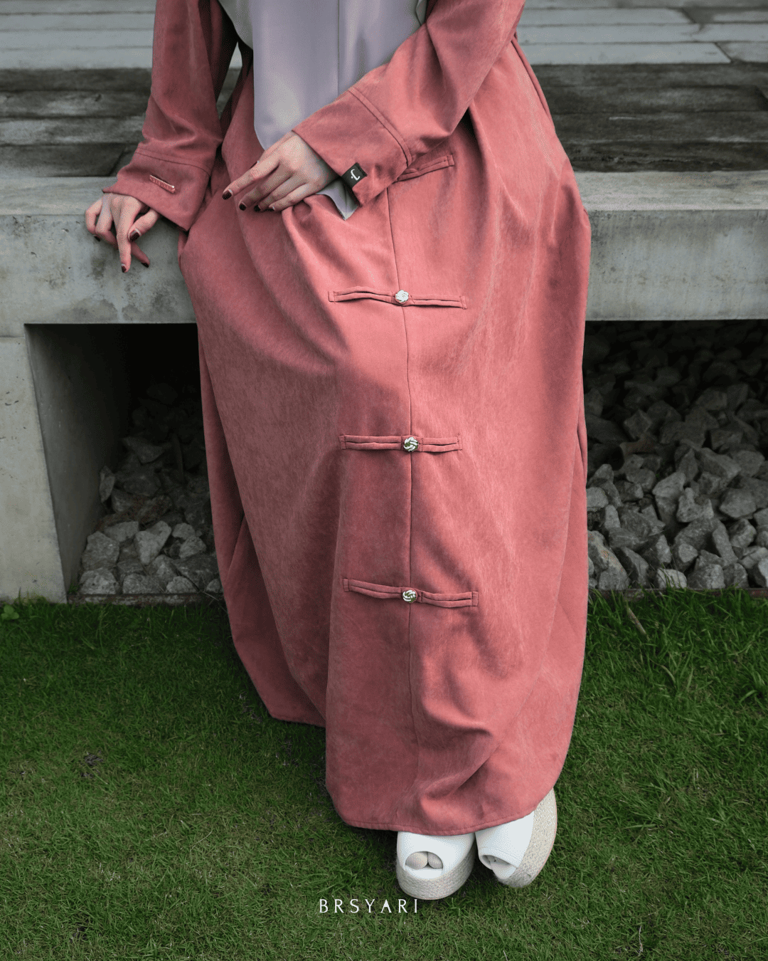 ALEENA ABAYA CHEONGSAM