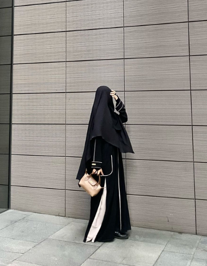 SARQIYA ABAYA