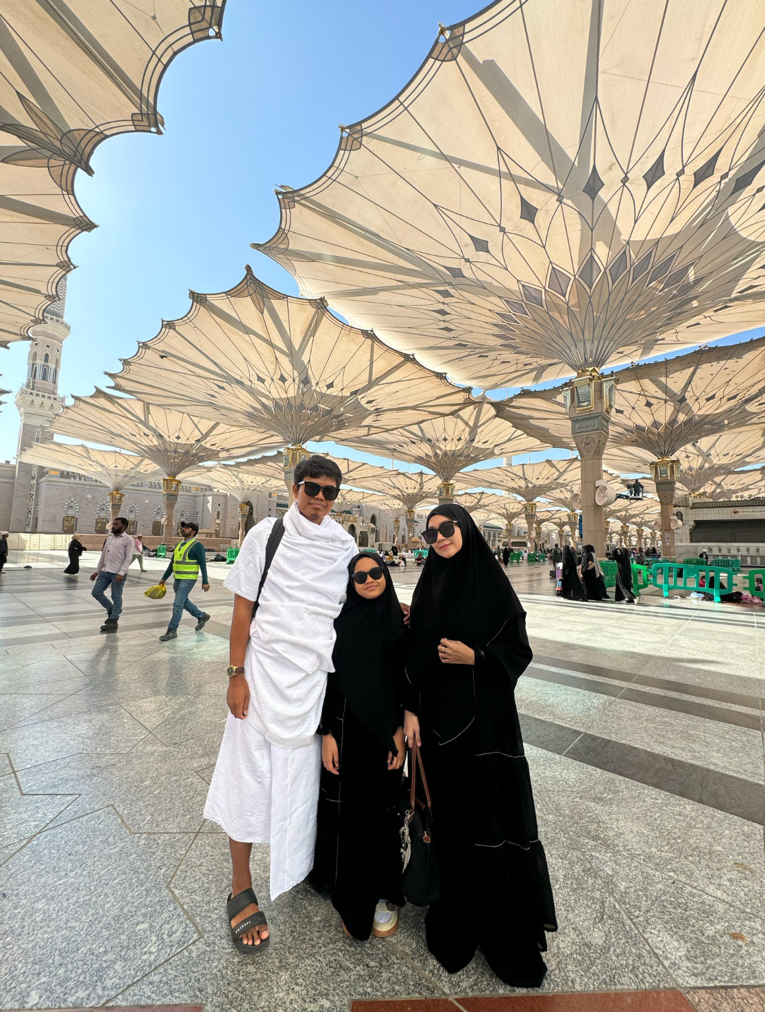 DUHA ABAYA