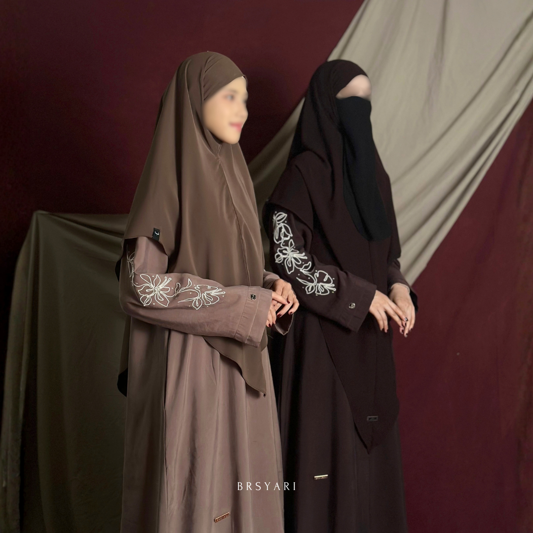 LAIBA ABAYA