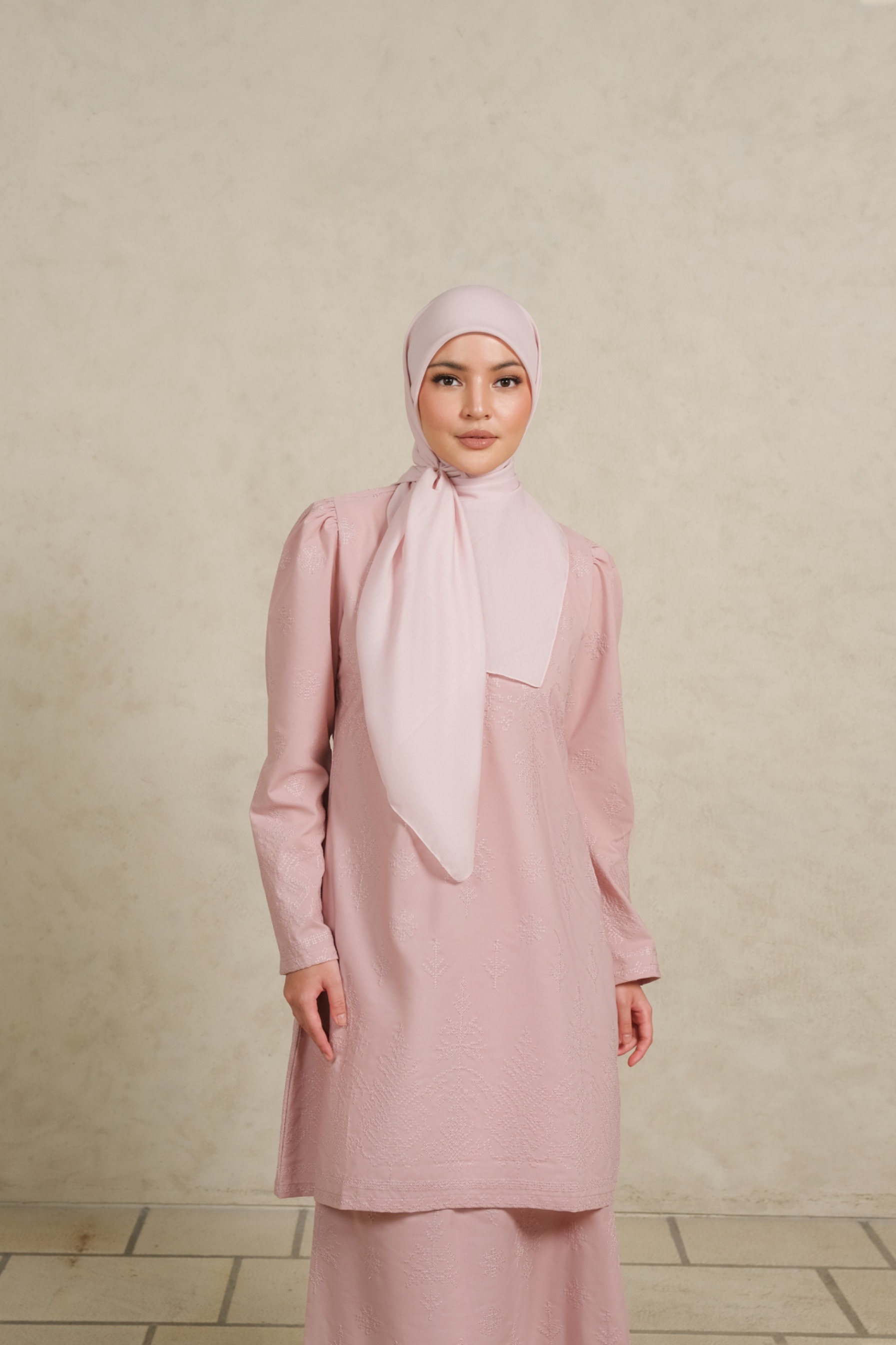 NAYARA Kurung Set