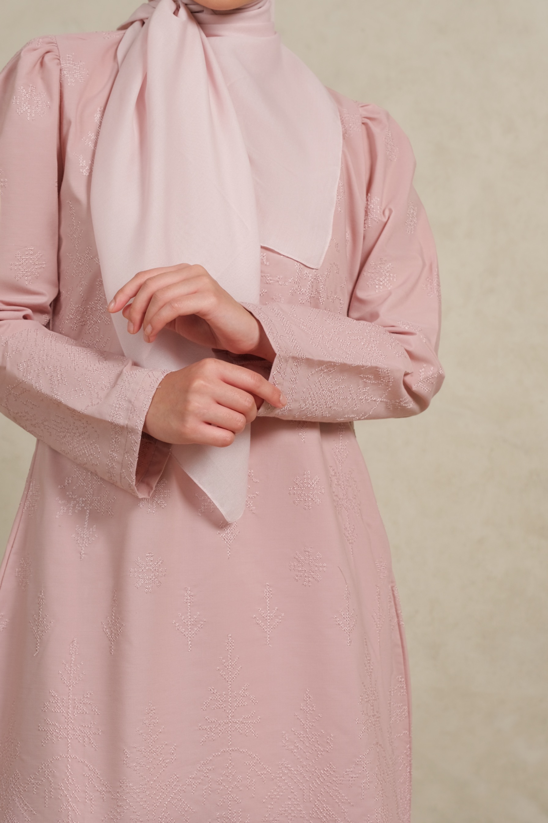 NAYARA Kurung Set