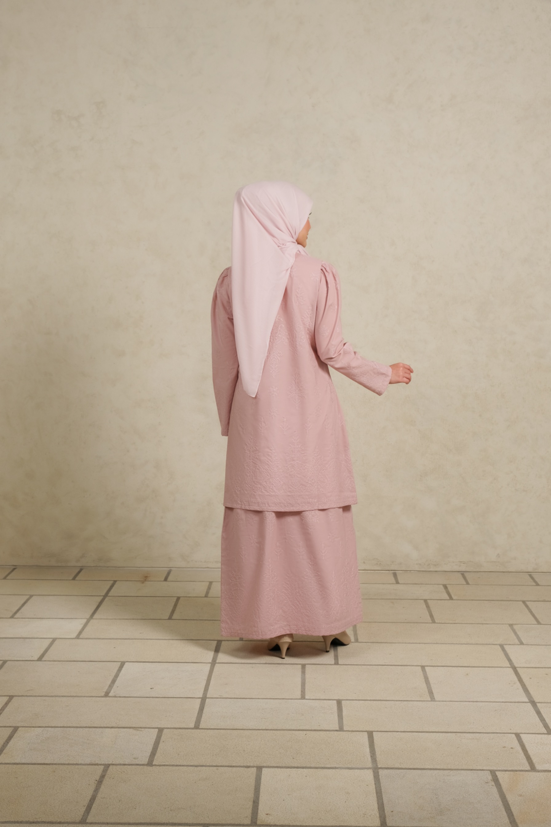 NAYARA Kurung Set