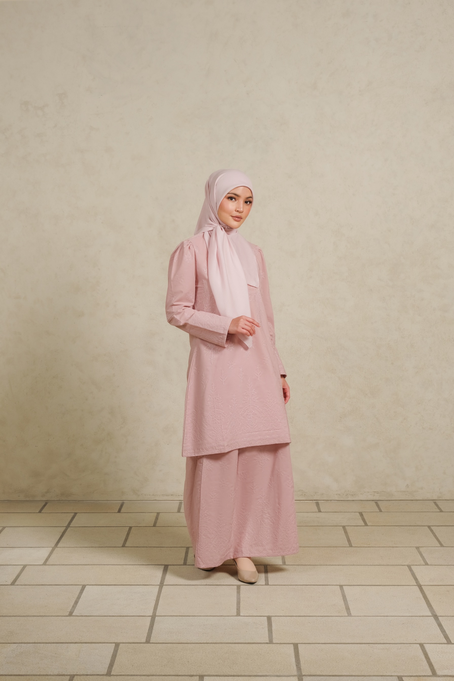 NAYARA Kurung Set