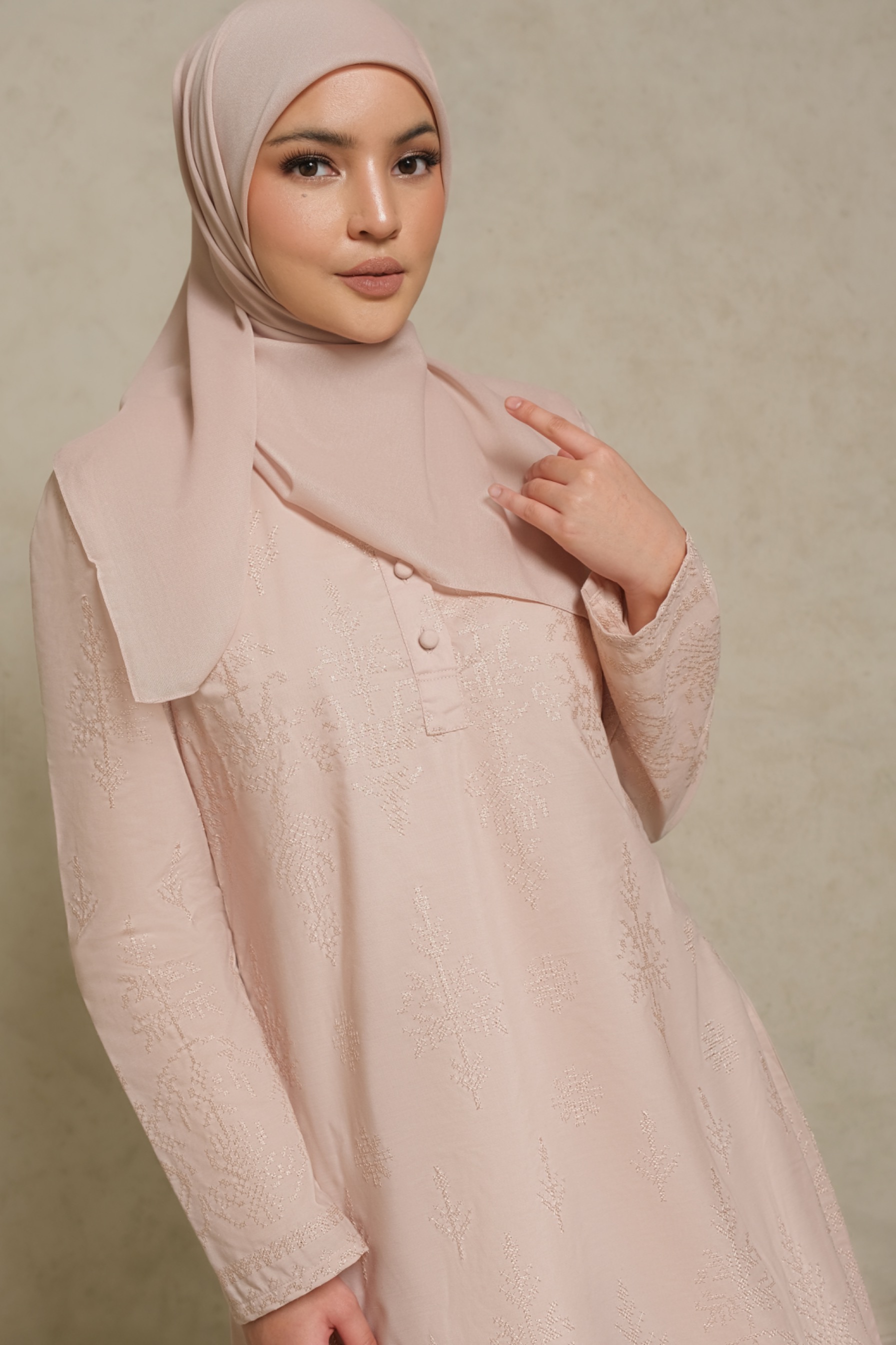 NAYARA Kurung Set
