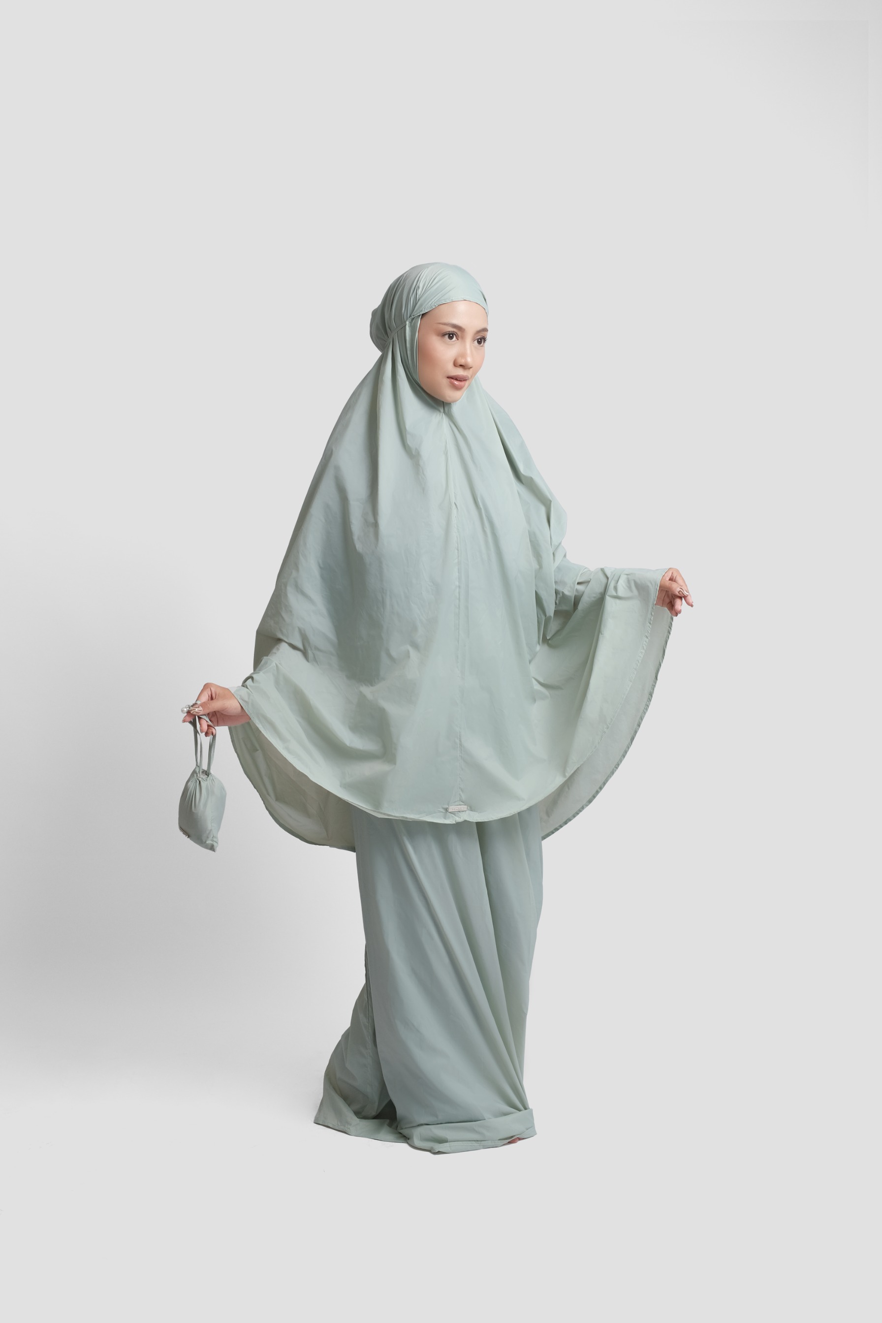 MAIRA travel prayer set