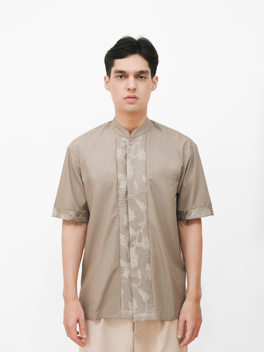 OSMÁ shirt etoupe