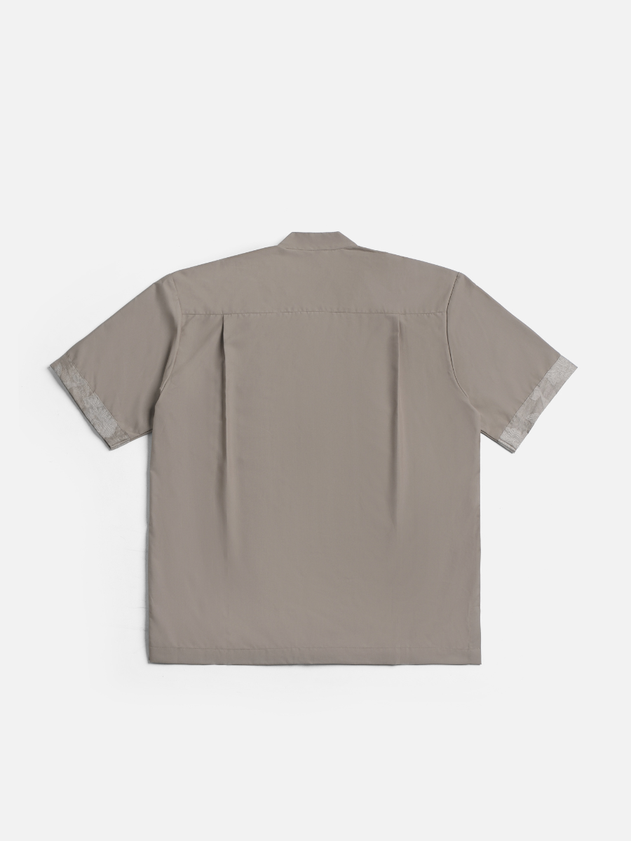 OSMÁ shirt etoupe