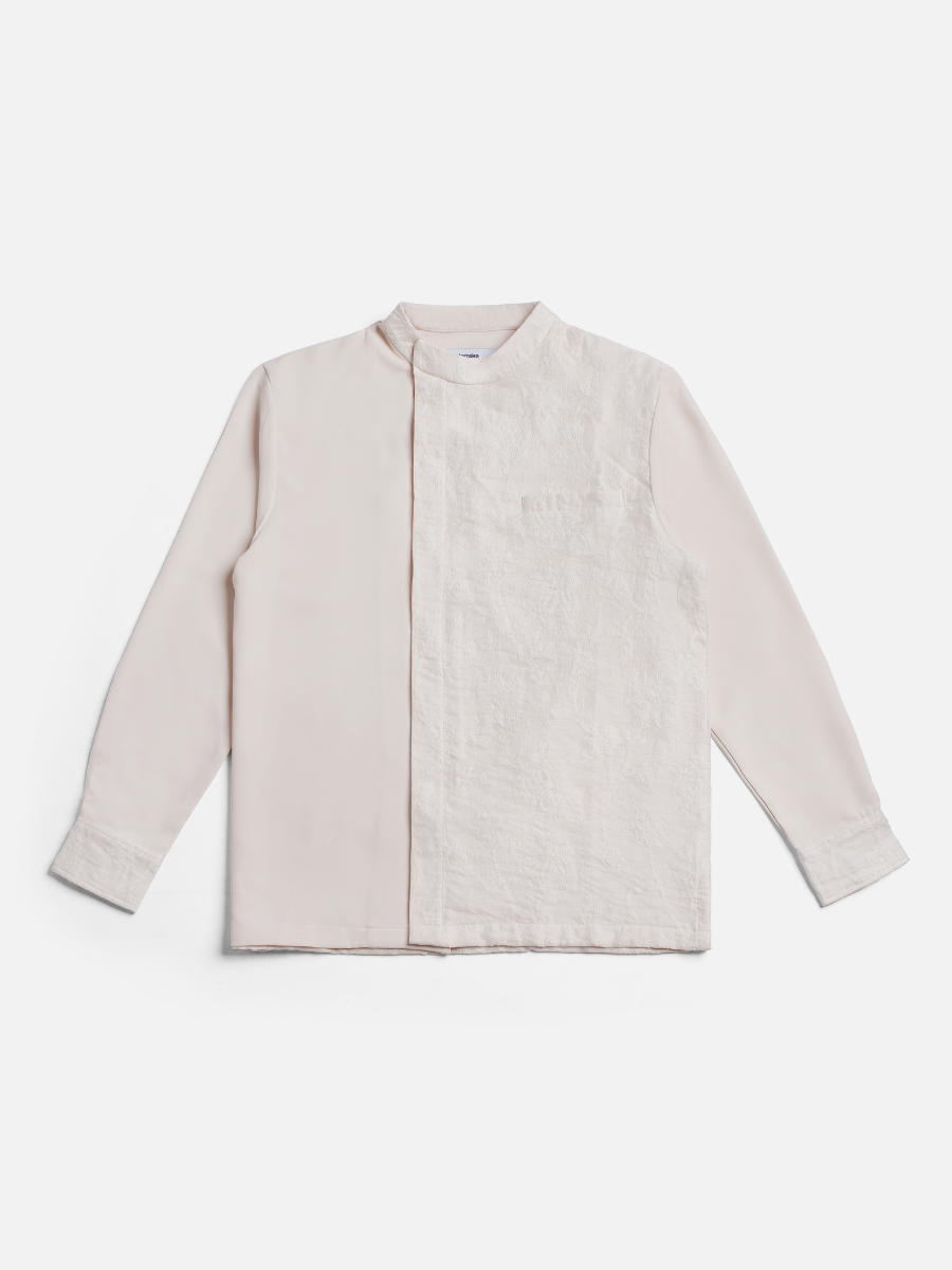 OSMÁ signature shirt