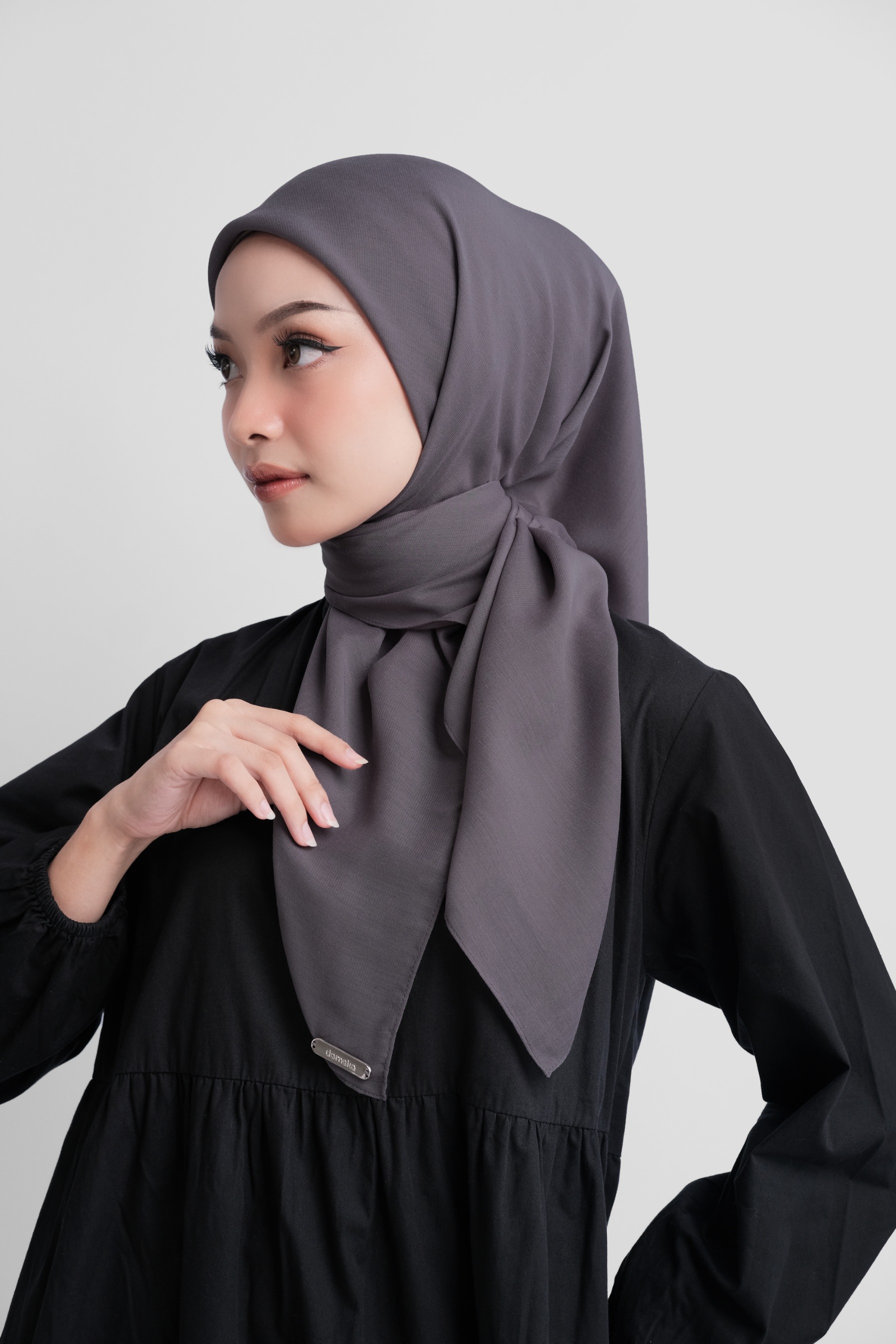 YARA voal square hijab