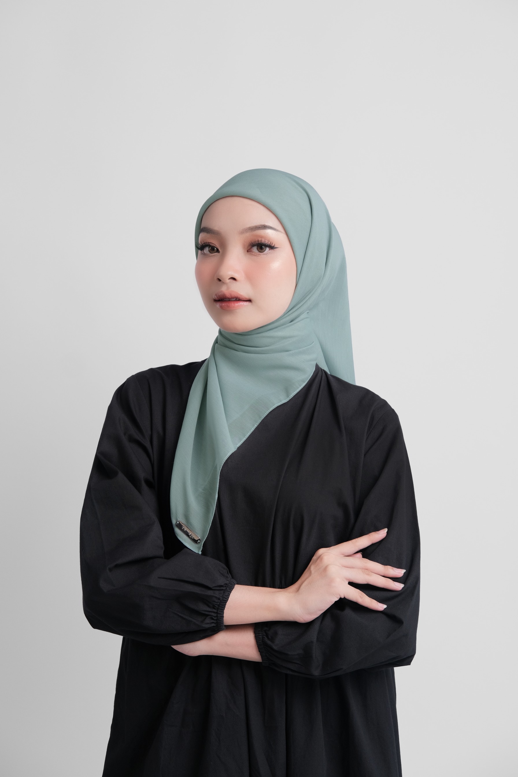 YARA voal square hijab
