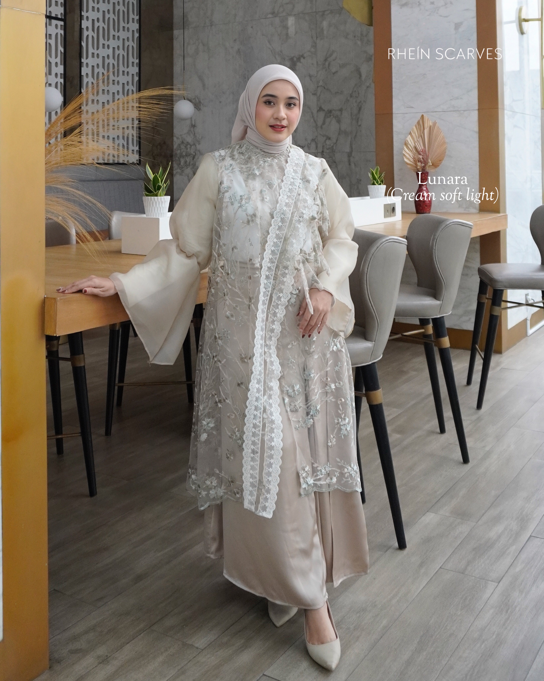 Lunaria Lace Outer Tunik