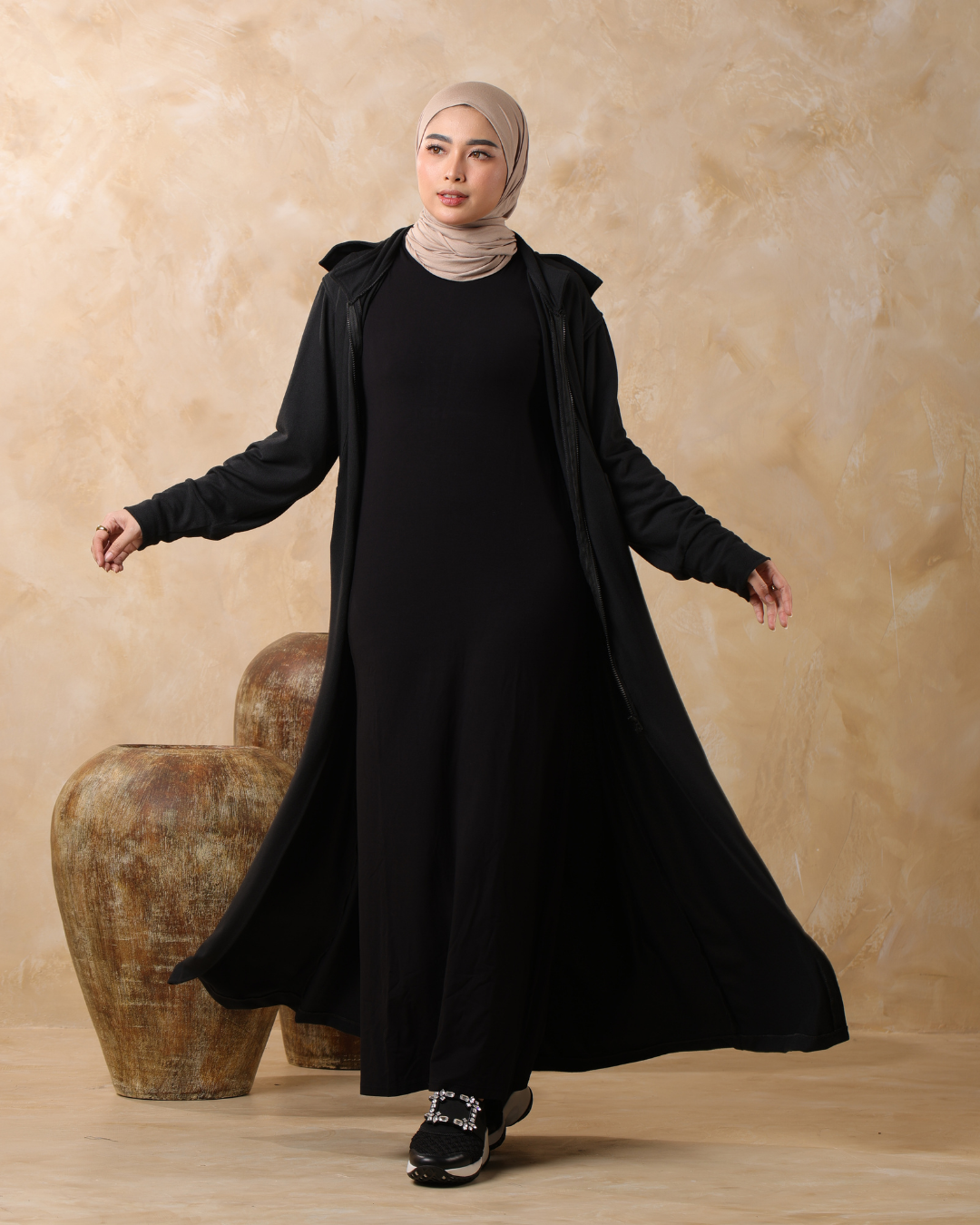 Nuvia Outer Knit Dress