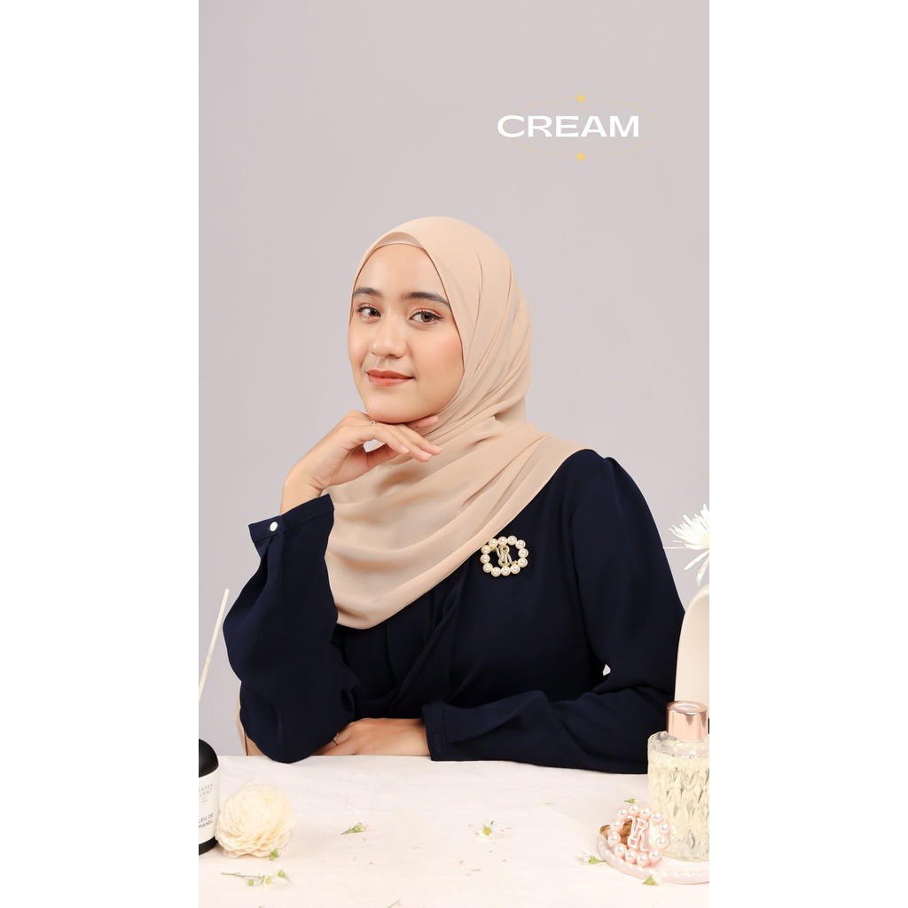 Naura Pashmina Cerutty Baby Doll