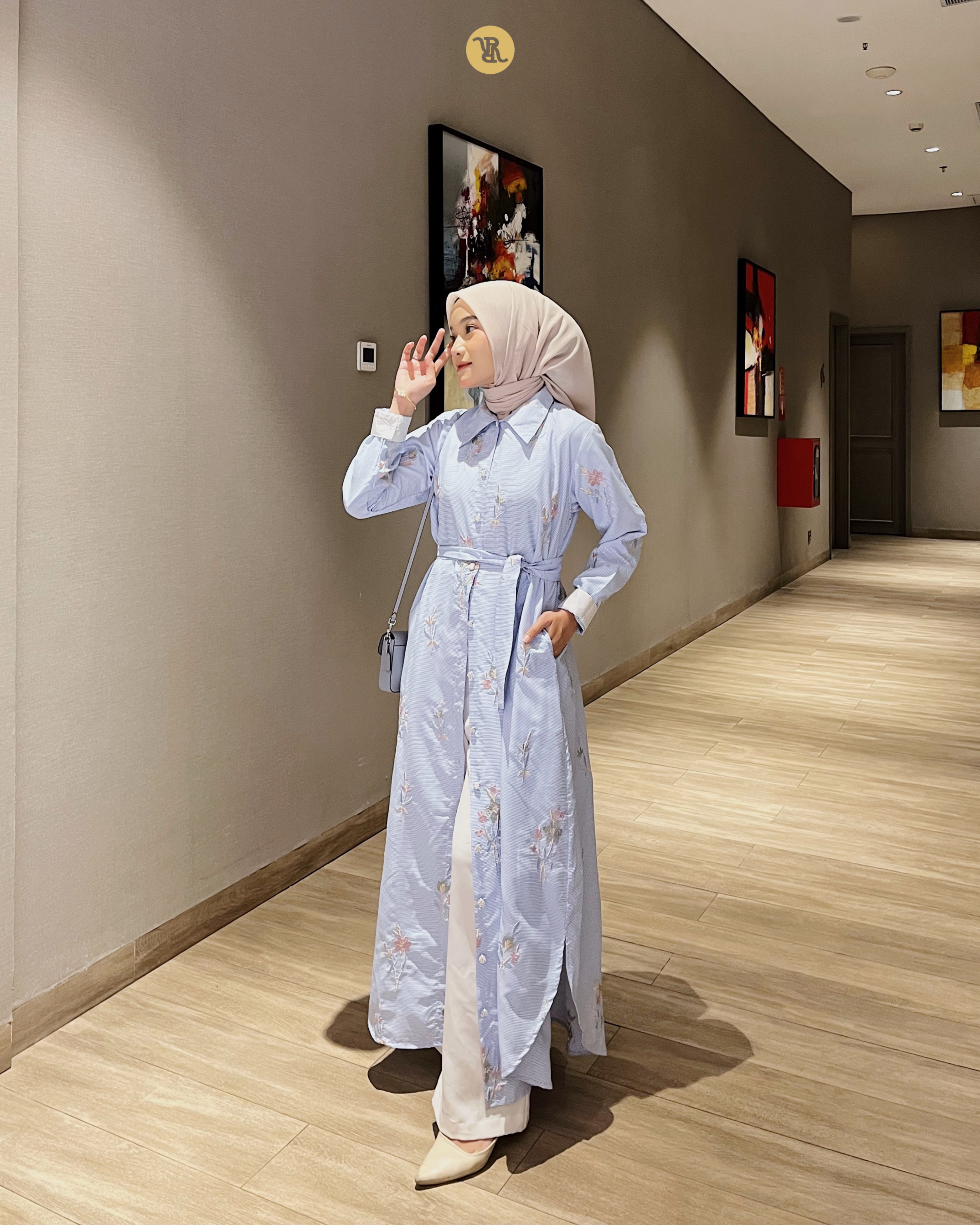 Linora Dress