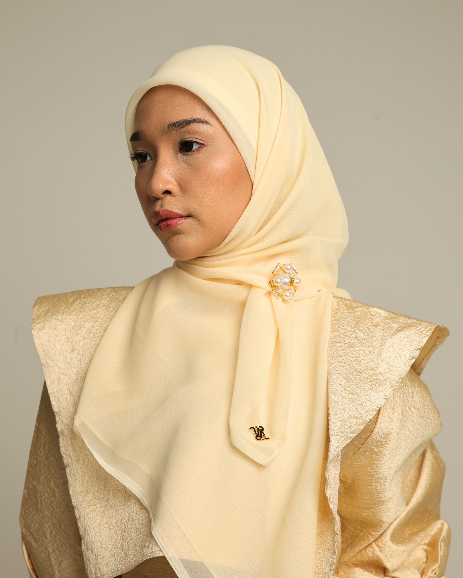 Aira-Paris Japan Premium