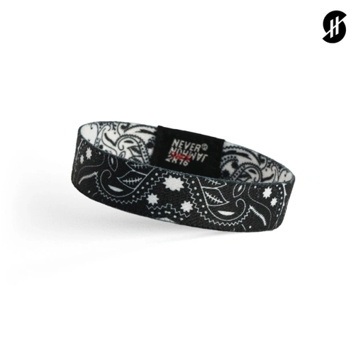 Image of Gelang Strap Bracelet Stayhoops - Intricate Pattern - Wristband