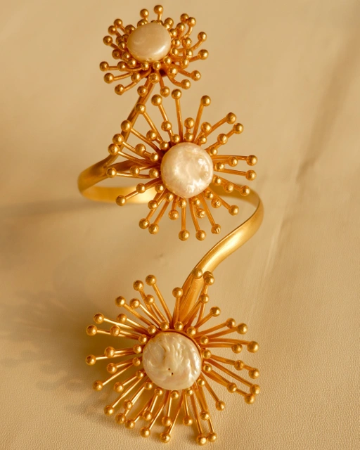 Image of GELANG CAREENA