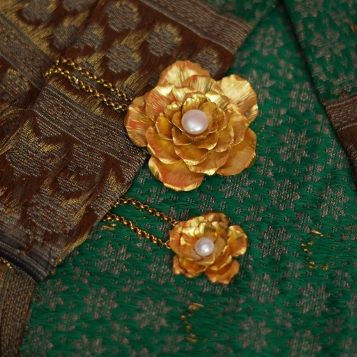 Image of [SERIES] BROS SEKAR FLORAL 1 