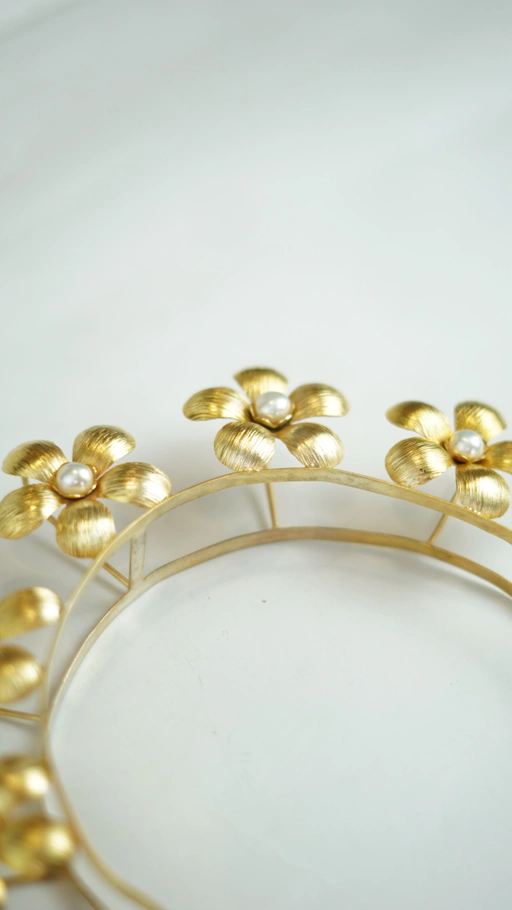 Image of BANDO MELATI