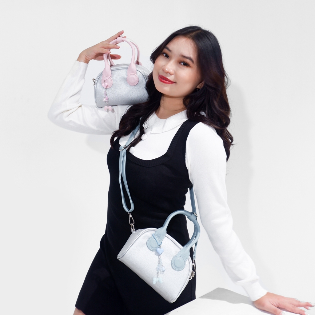 FEMMEBRAVILE Sling Bag Tas Selempang Wanita Fashion Women Shoulder bag Chelsea Bag Spesial Launching
