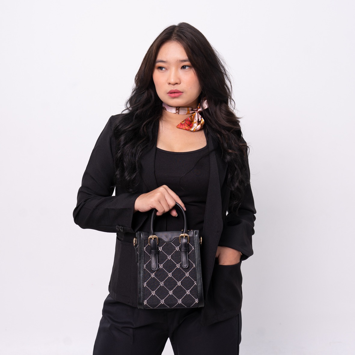 FEMMEBRAVILE Sling Bag Tas Selempang Wanita Fashion Women Shoulder bag Carol Bag