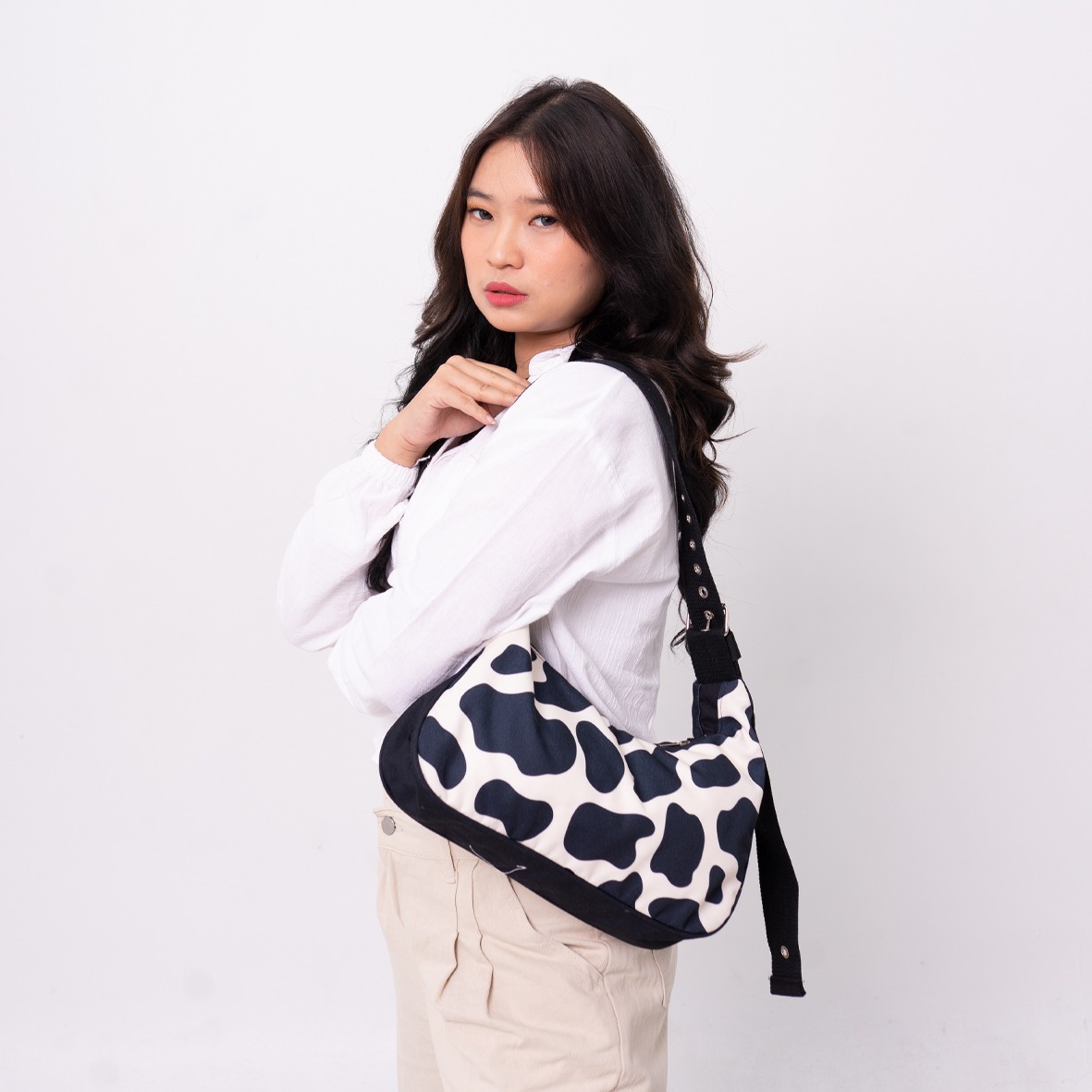 FEMMEBRAVILE Freya Bag Tas Bahu Wanita Motif Shoulder Bag Aesthetic Kekinian Black Stylish