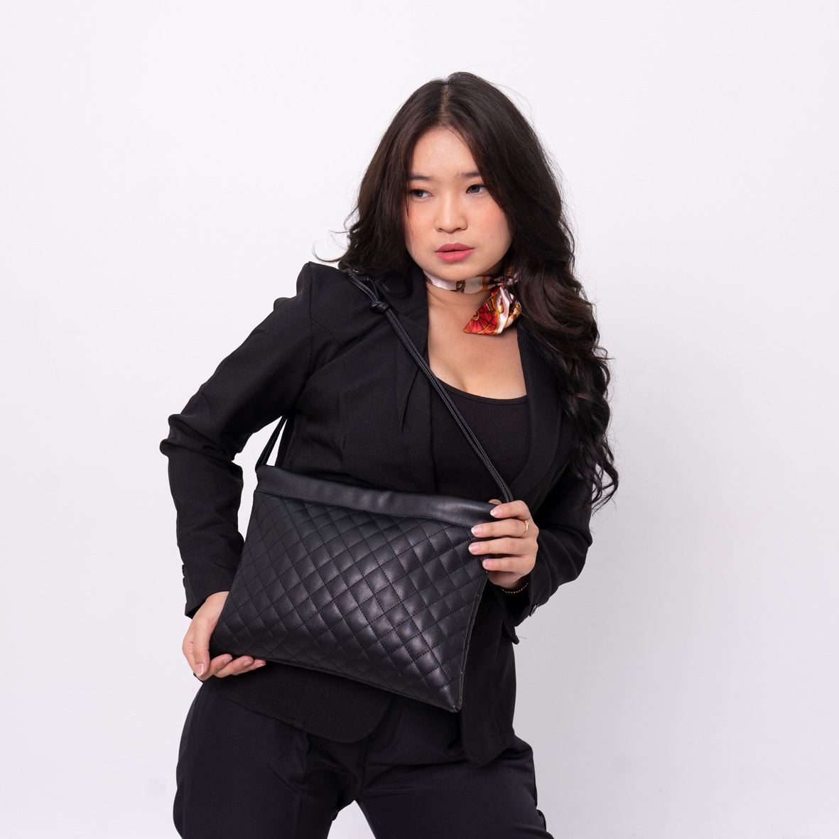 FEMMEBRAVILE Hanna Bag Tas Wanita Kekinian Shoulder Bag Kulit Sintetis Elegan 