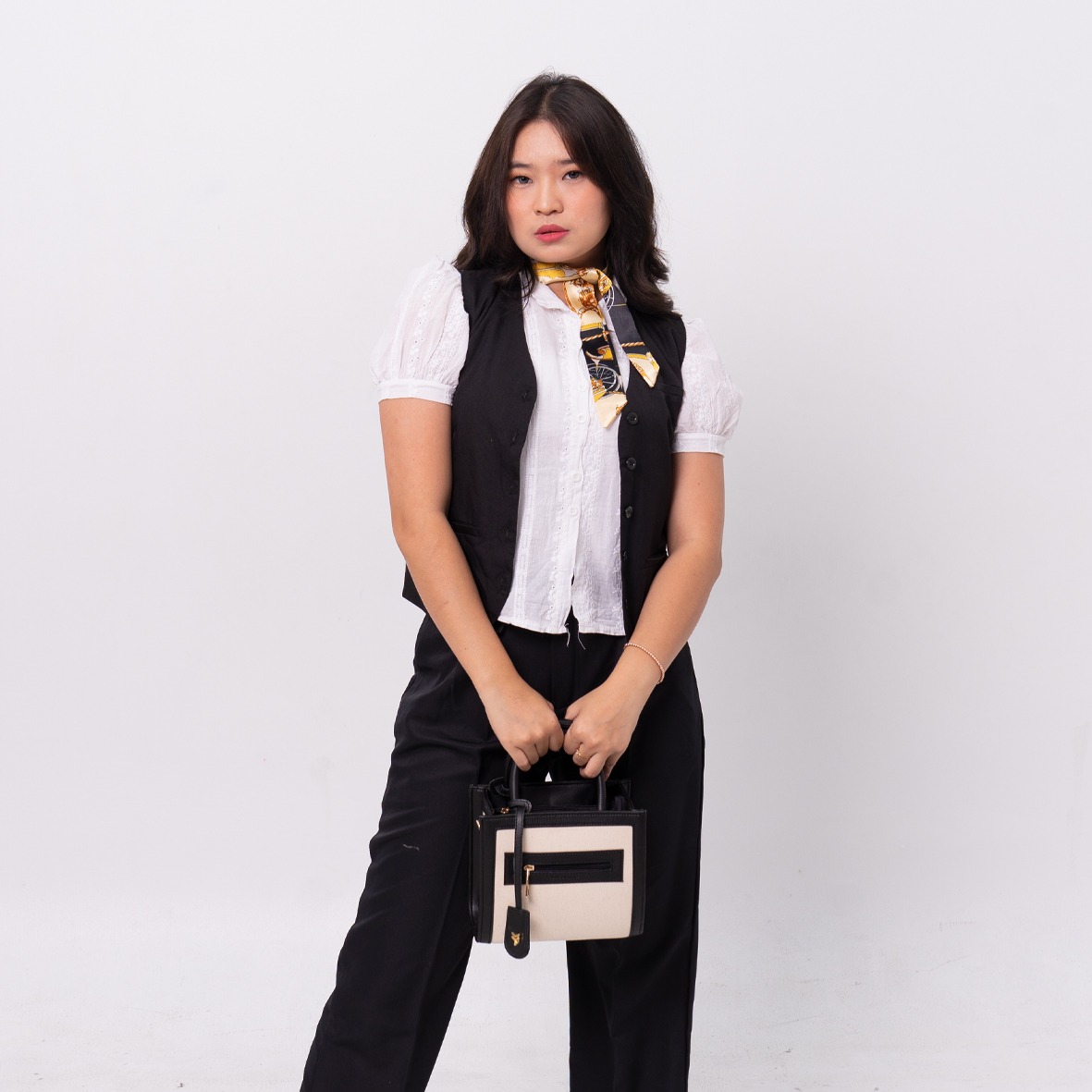 FEMMEBRAVILE Sling Bag Tas Selempang Wanita Fashion Women Shoulder bag Letta Canvas Mini