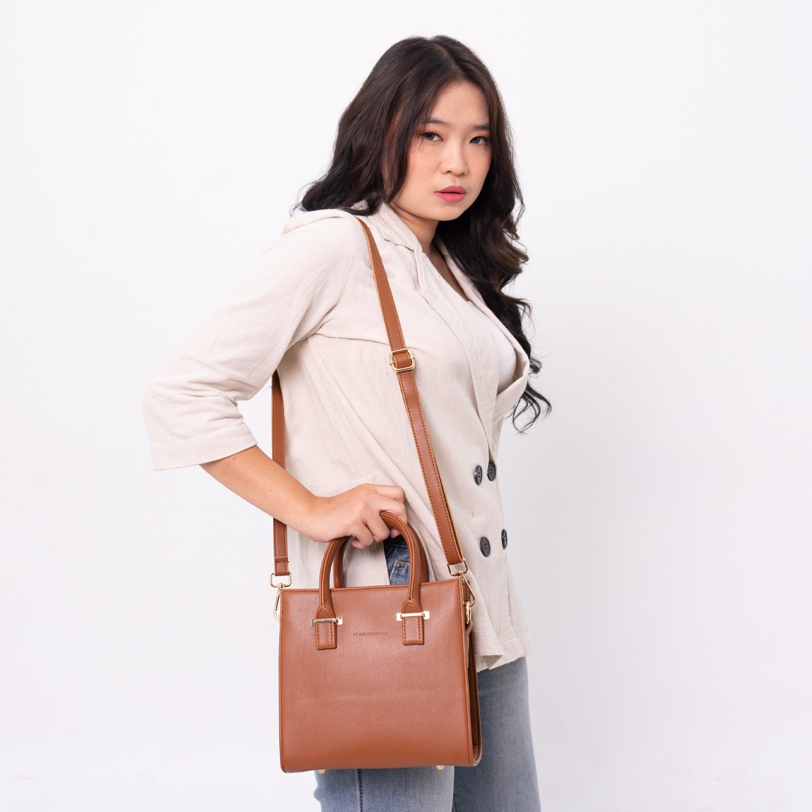 FEMMEBRAVILE Sandara Small Leather Fashion Women Slingbag Shoulderbag Tas Selempang Wanita