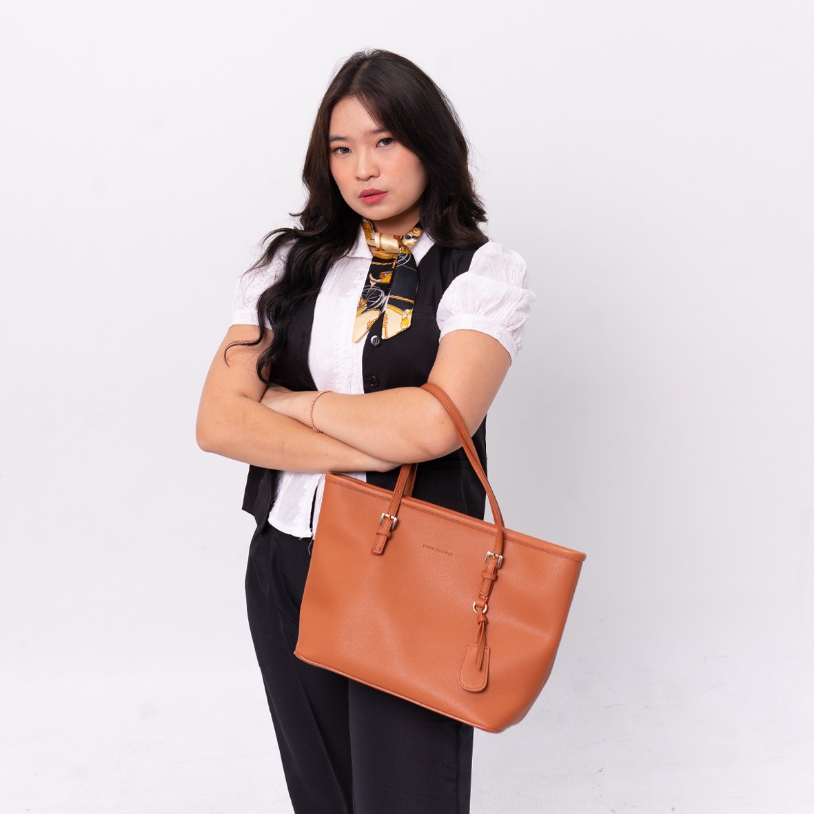 FEMMEBRAVILE Tas Wanita Totebag Fashion Wanita Shoulder Bag Totebag Kuliah Teresa Bag